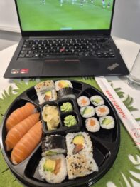 Fussball-Box mit Deko